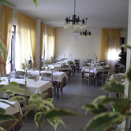 Residenza Hotel Garden توسكولانو ماديرنو المظهر الخارجي الصورة